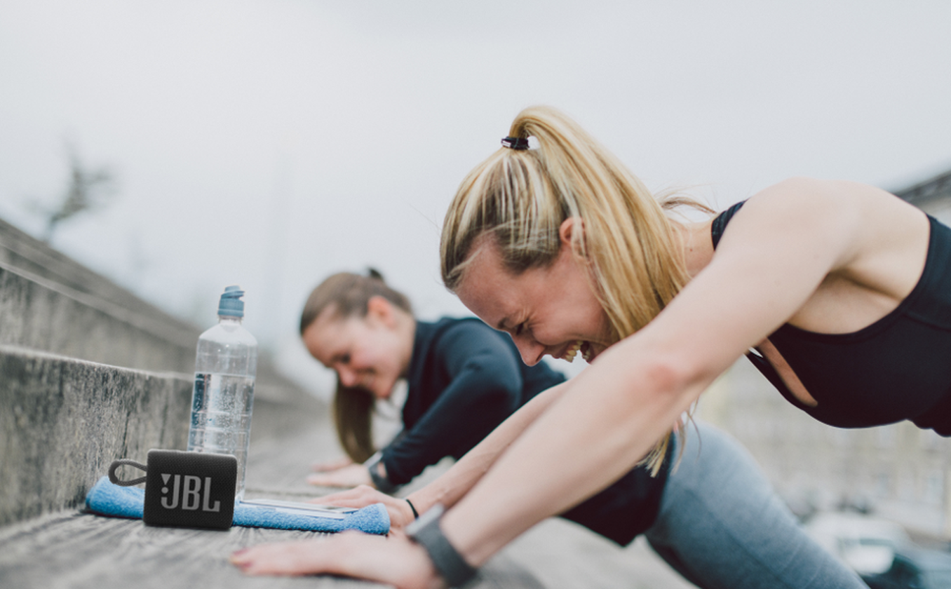 JBL Go 3 em uso durante o treino
